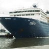 Navio de turismo com 1,5 mil passageiros atraca em Paranaguá