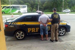 PRF pega caminhoneiro embriagado na BR-277 em Paranaguá